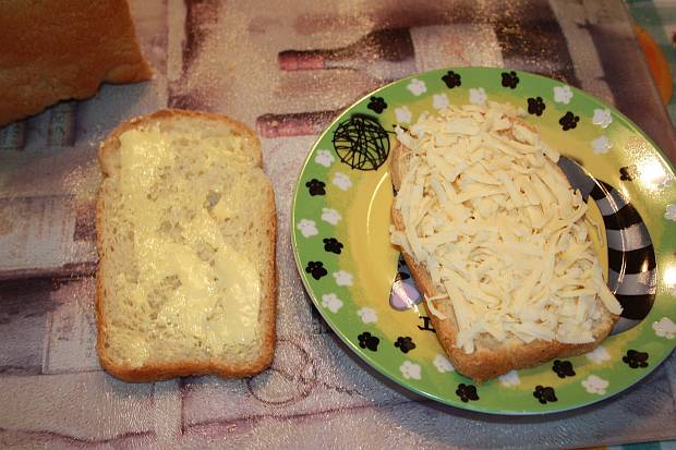 Гриль-сэндвич с сыром. Этапы приготовления